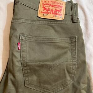 32x30 levis olive chinos